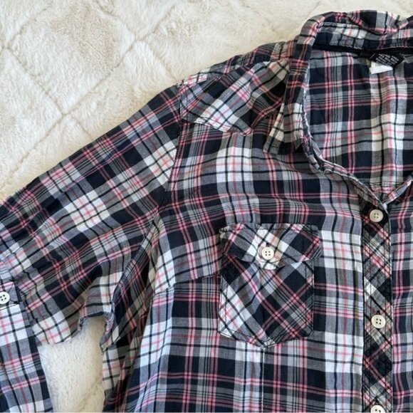 Torrid | Parker Plaid Long Sleeve Front Button Up Camp Shirt | size 0 - Picture 7 of 13